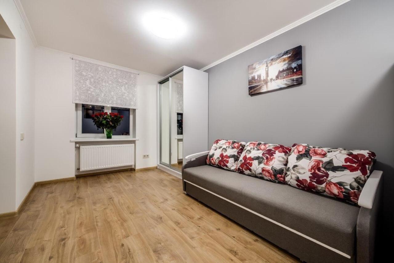 Apartments In Rynok Square Львів Екстер'єр фото