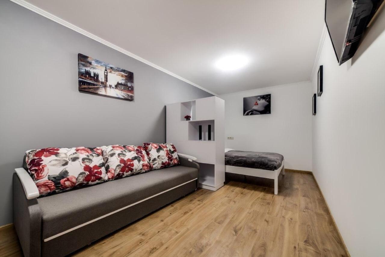 Apartments In Rynok Square Львів Екстер'єр фото